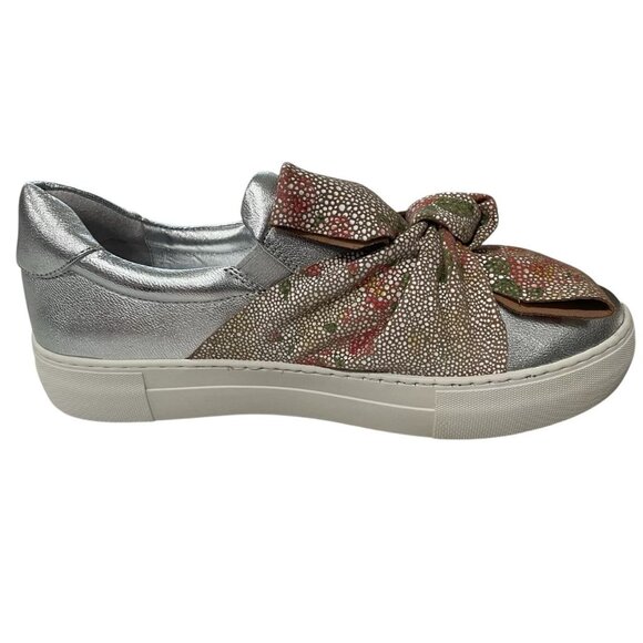 J Slides NYC Metallic Silver Floral Bow Slip On Sneakers Platform Casual Trendy - Picture 9 of 9